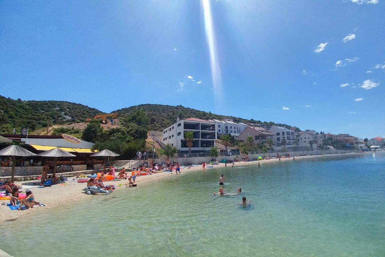 Apartments With A Parking Space Marina, Trogir - 11554 Ngoại thất bức ảnh